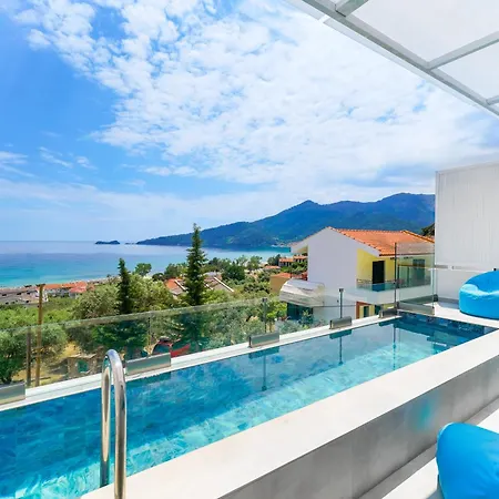 Mythodea Prive Luxury