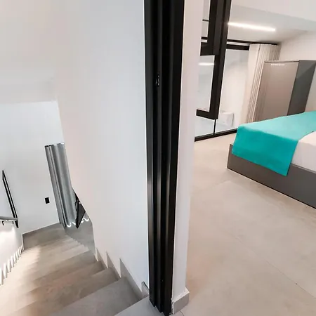 Mythodea Prive Luxury Chrysi Ammoudia