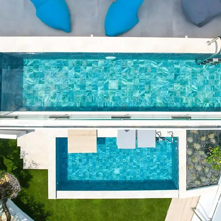 Mythodea Prive Luxury * Chrisi Ammoudia