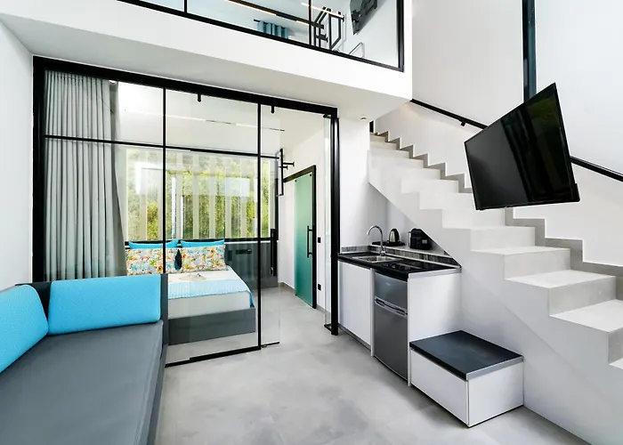 Mythodea Prive Luxury *